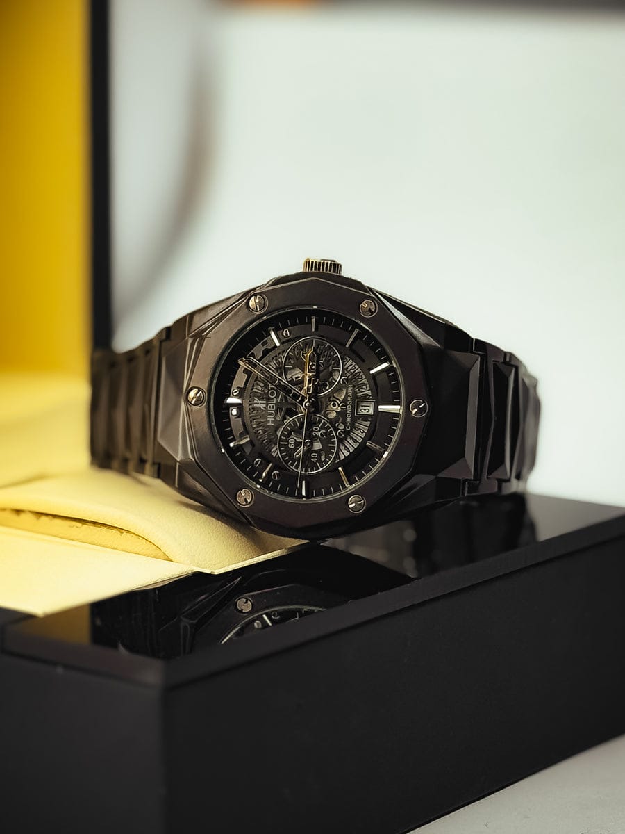 Hublot Chain Strapped Black Hologram Dial Watch