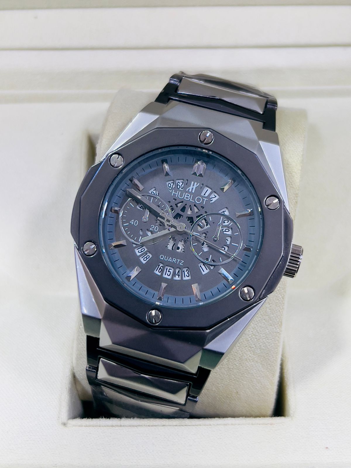 Hublot Chain Strapped Black Hologram Dial Watch